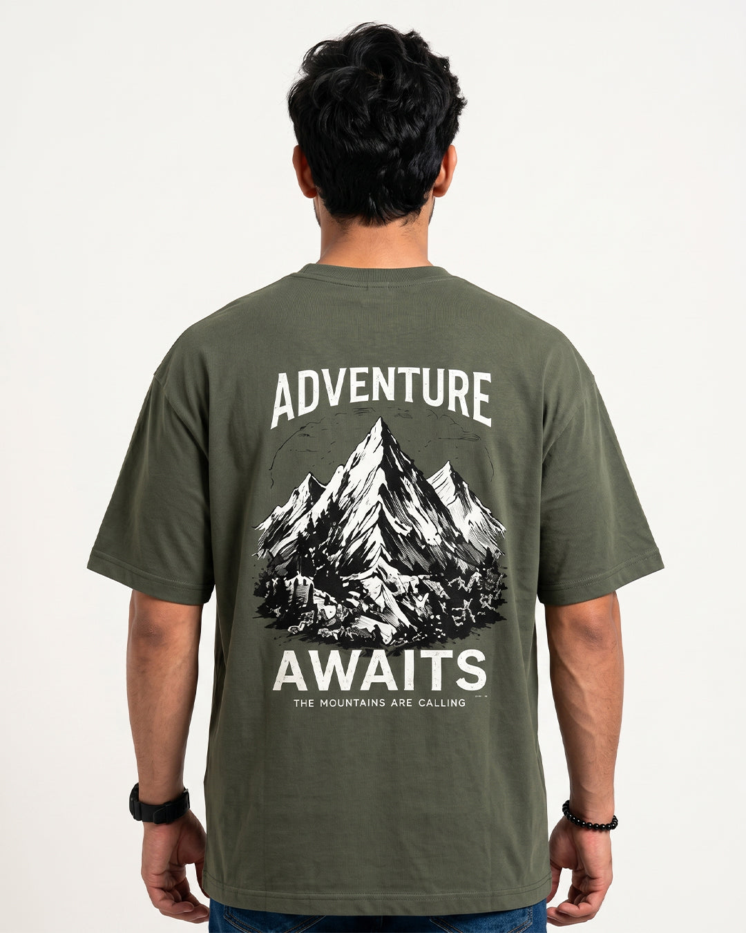 Adventure Awaits Mountain Print T-shirt